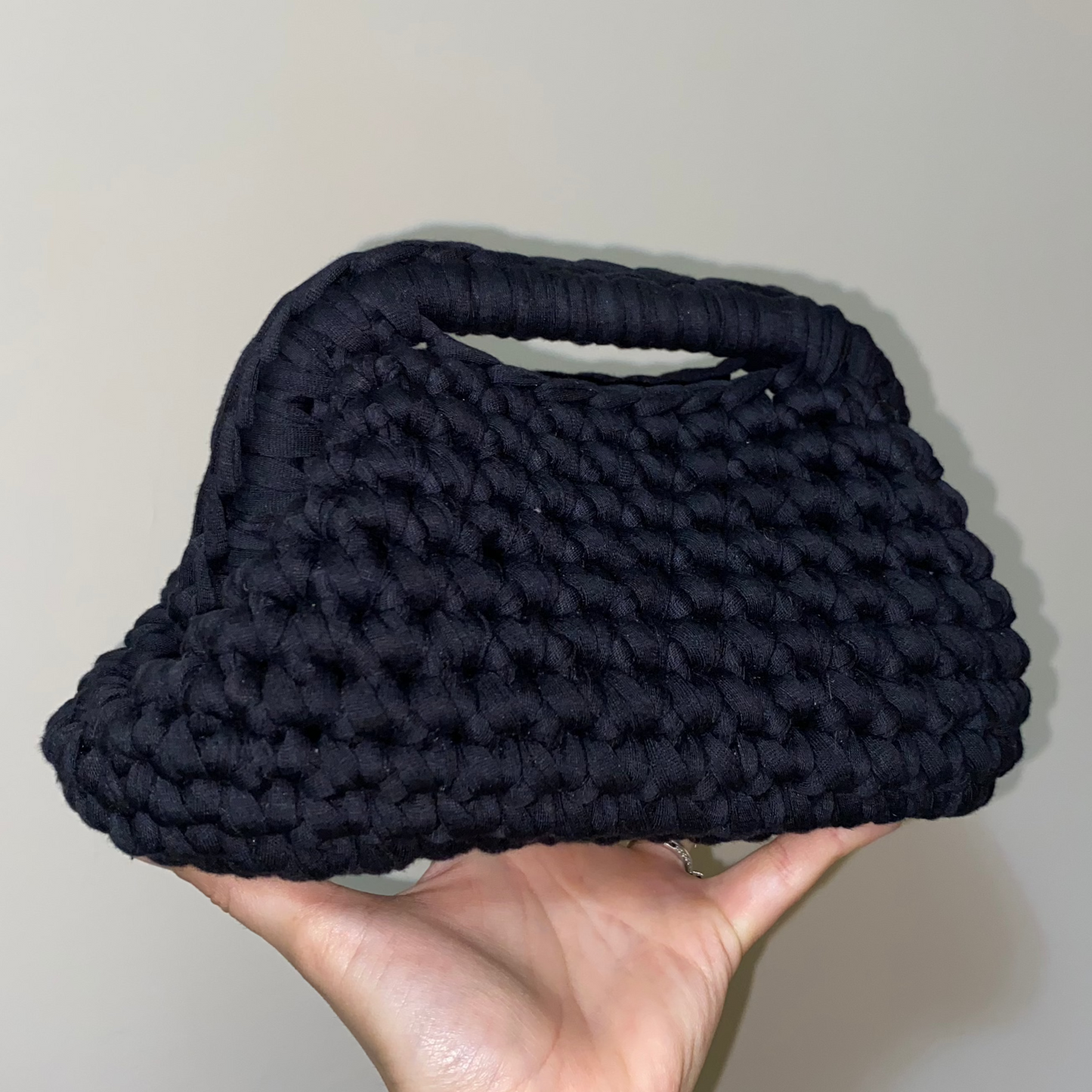 Pochette Nera in cotone fatta a mano