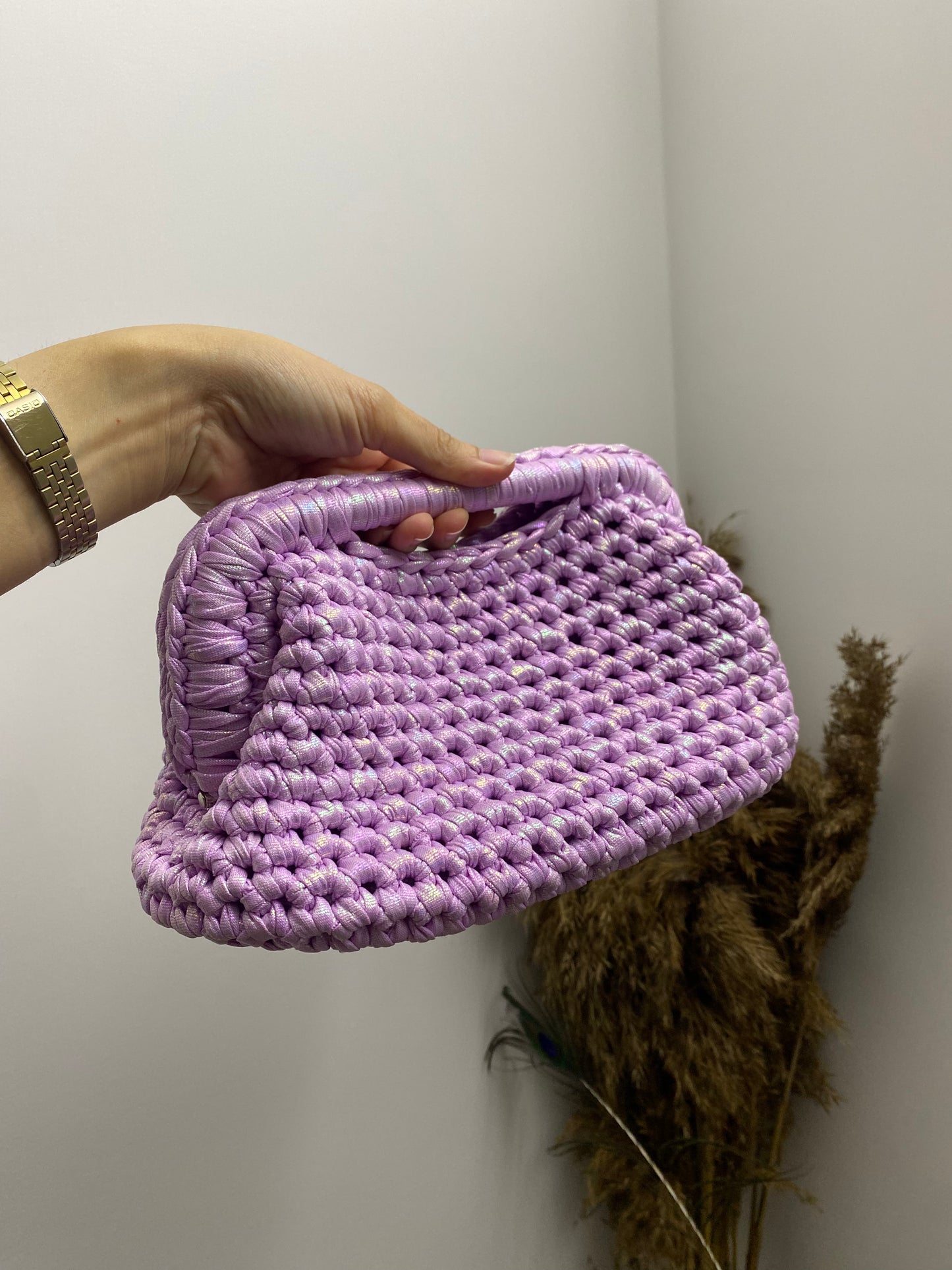 Borsa Pochette media lilla madre perla in cotone fatta a mano