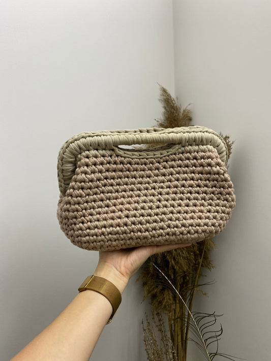 Borsa Pochette grande beige scuro con manico beige chiaro in cotone fatta a mano